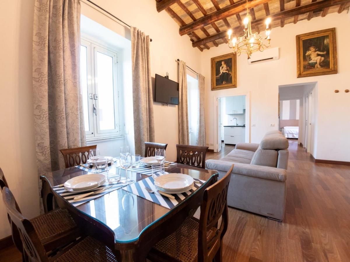 The Best Rent - Beautiful Apartment With Terrace Near Colosseo Roma Eksteriør bilde